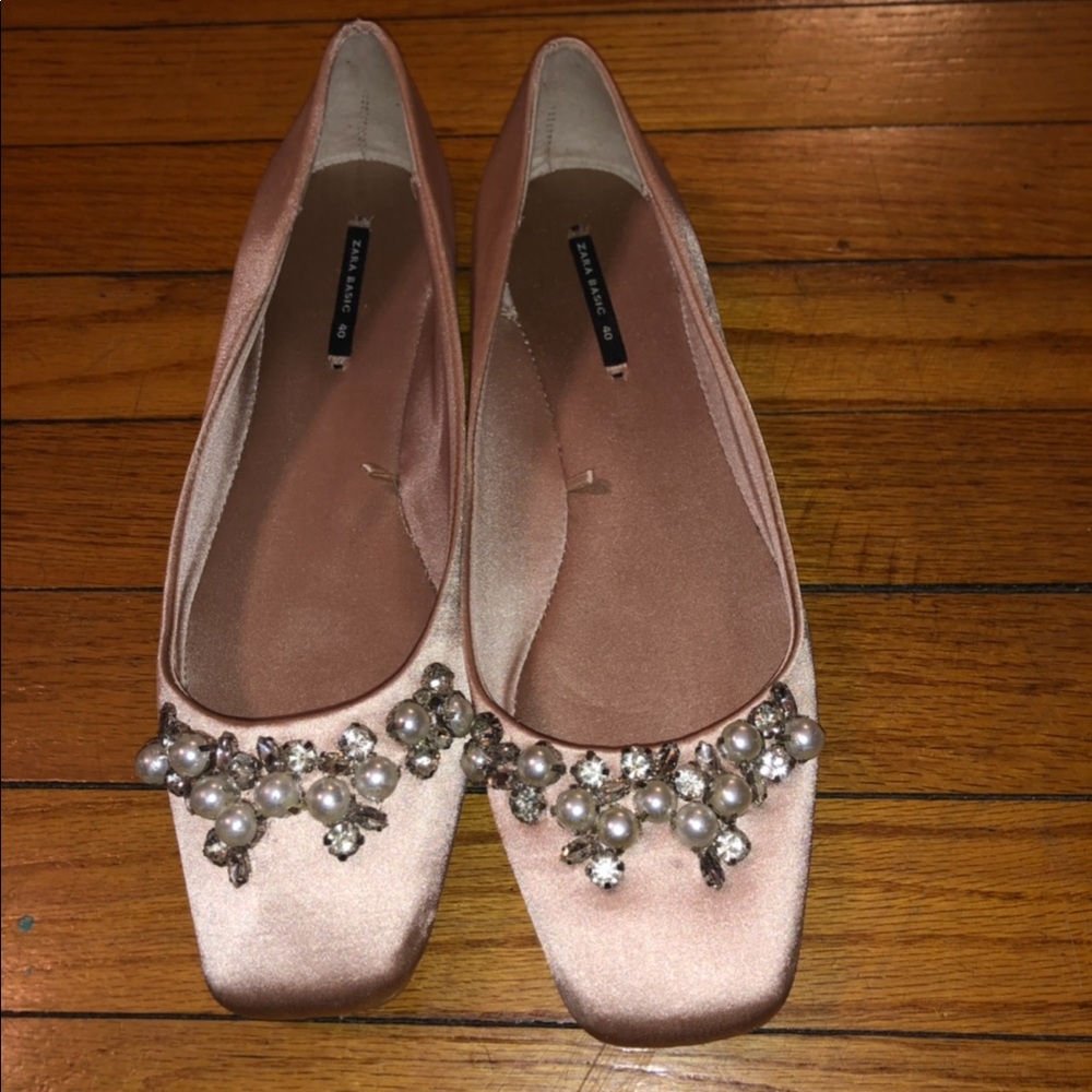 ZaraBasic ballet flats size 40 NWOT